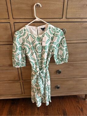 Ann Taylor White and Green Floral Tie-Waist Midi Dress